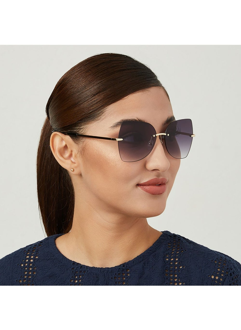 buy-blackout-naomi-women-gold-sunglasses-frame-material-metal-frame-color-gold-lens-color-gray-full-rim_7bq