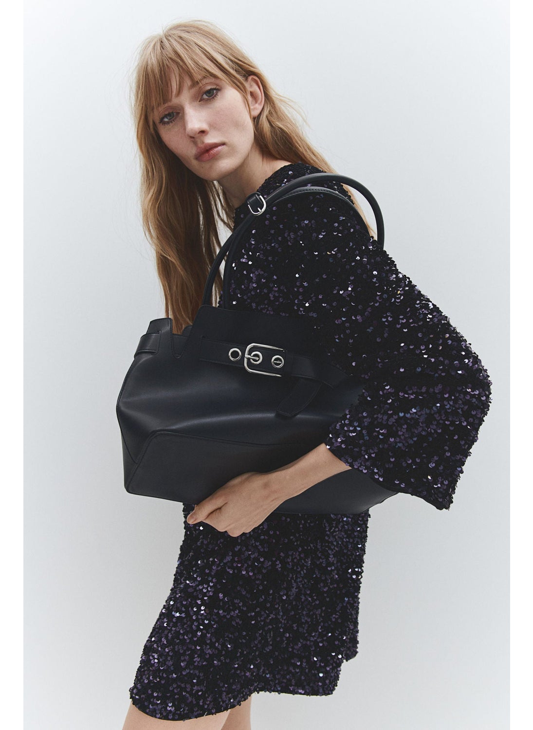 buy-h-m-strap-detail-tote-bag_cyo