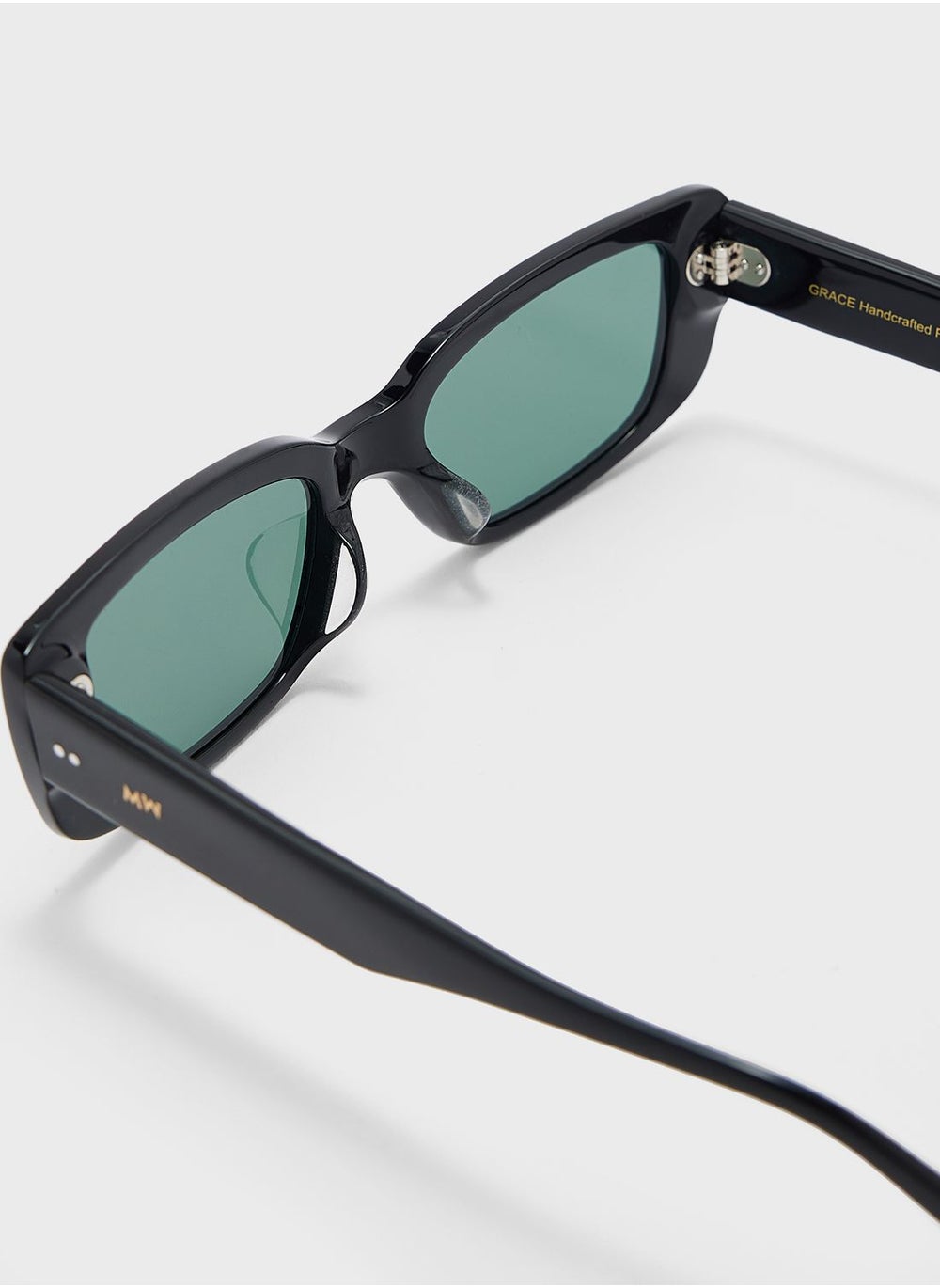 buy-messyweekend-grace-sunglasses_kav