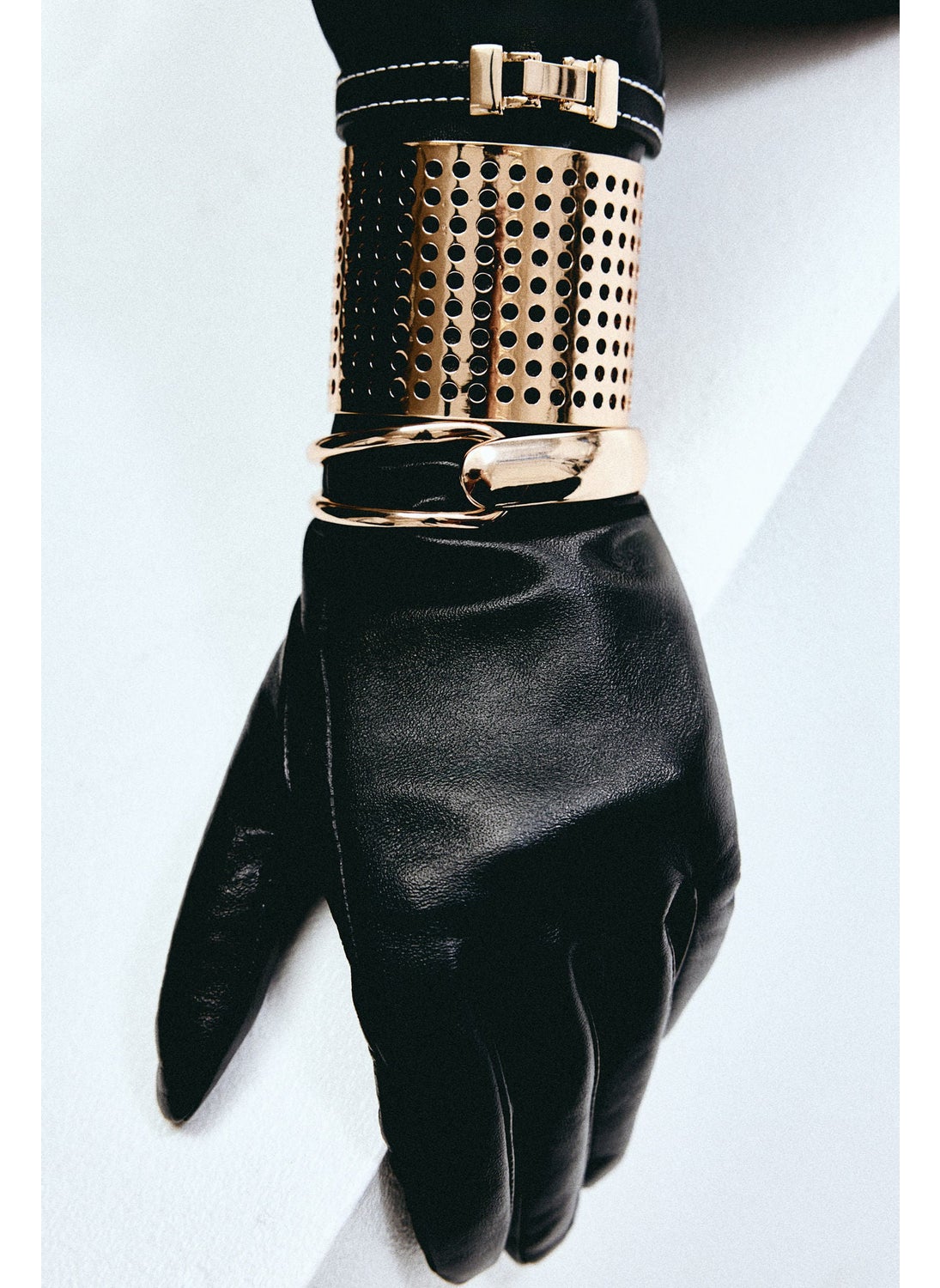 buy-h-m-coated-bracelet_ezd