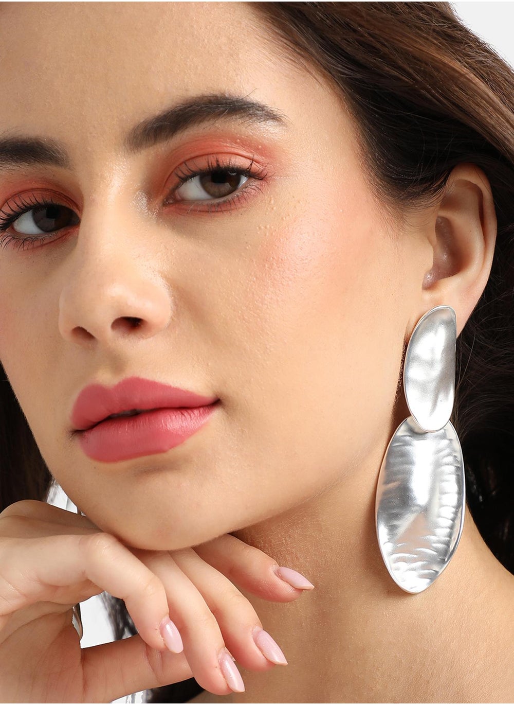 buy-sohi-oblong-drop-earrings_nti