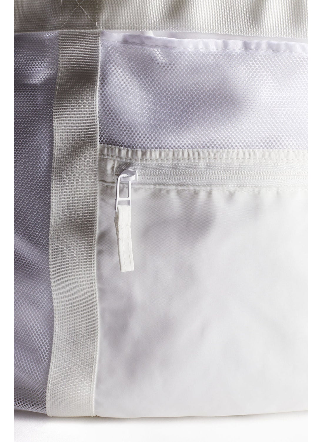 buy-h-m-mesh-sports-bag_w64