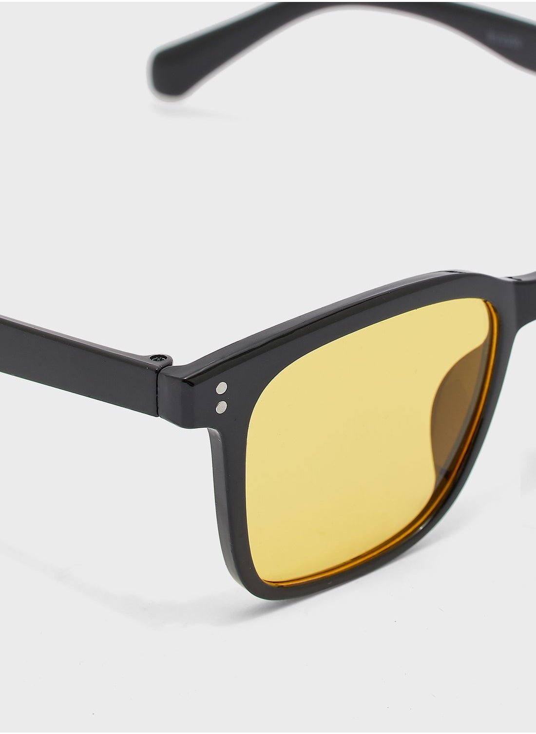 buy-seventy-five-wayfarer-sunglasses_630