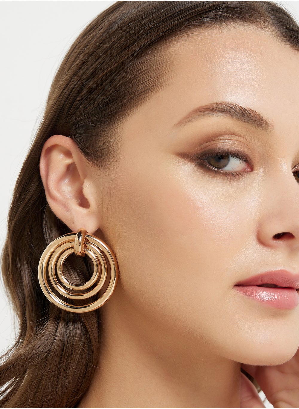 buy-ella-essential-hoop-earrings_ja4