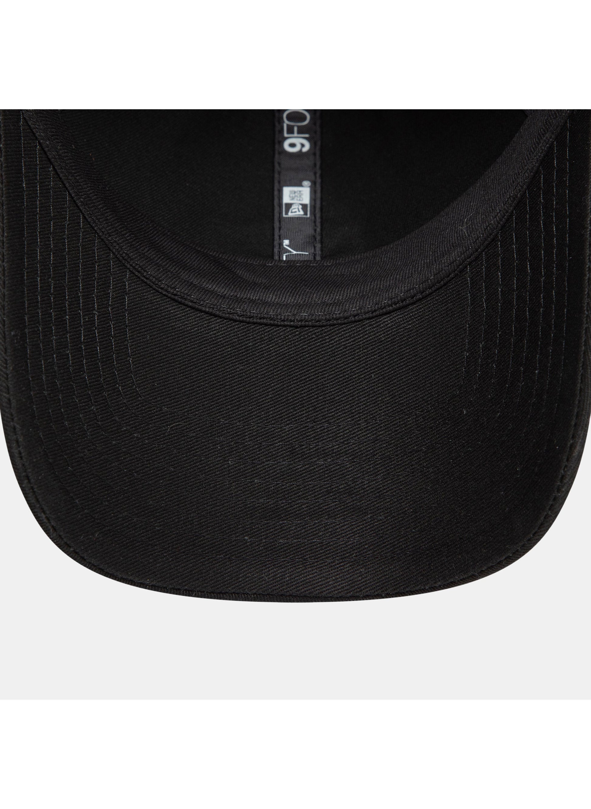 buy-new-era-men-s-badge-9forty-adjustable-cap_pti