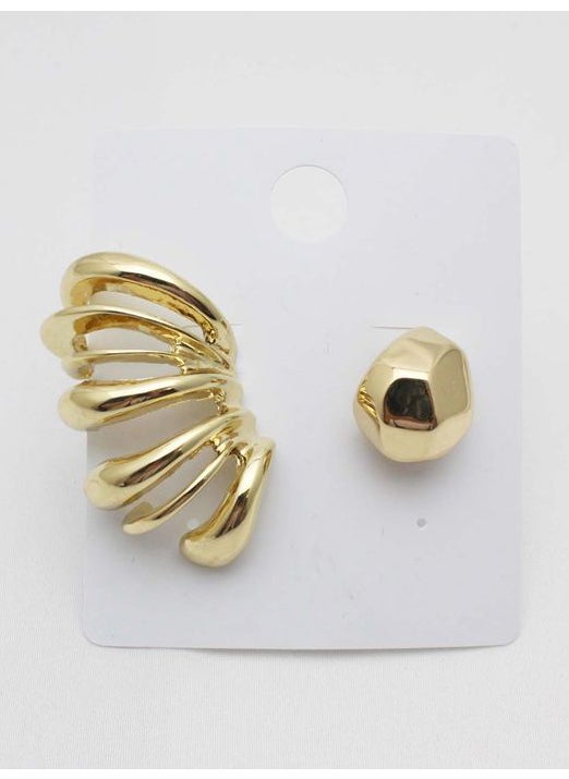 buy-styli-styli-ear-cuff-stud-earrings_vc4
