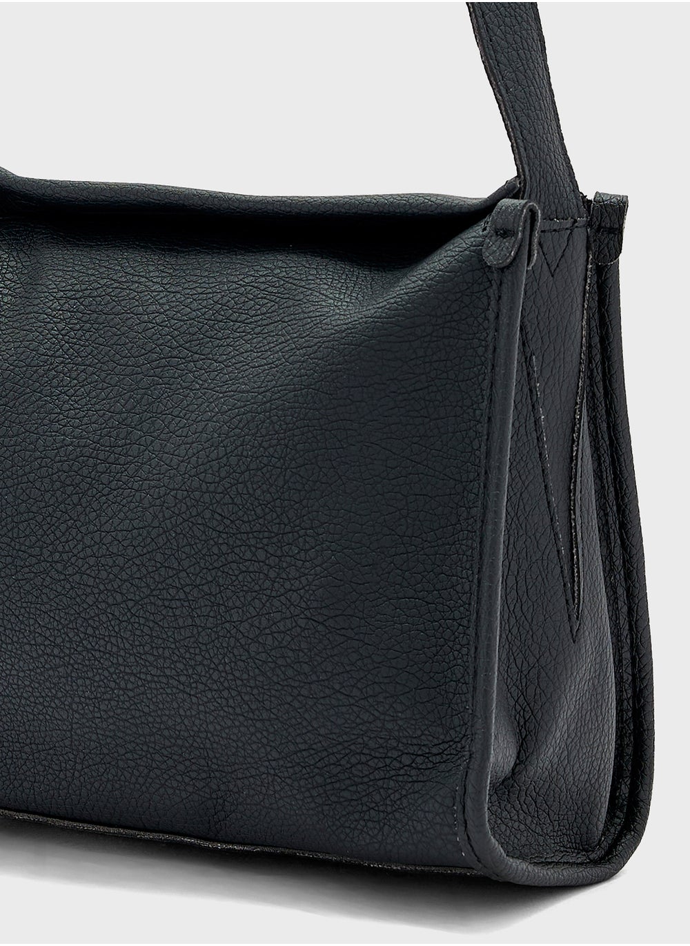 buy-ella-oversized-crossbody-bag_4bk