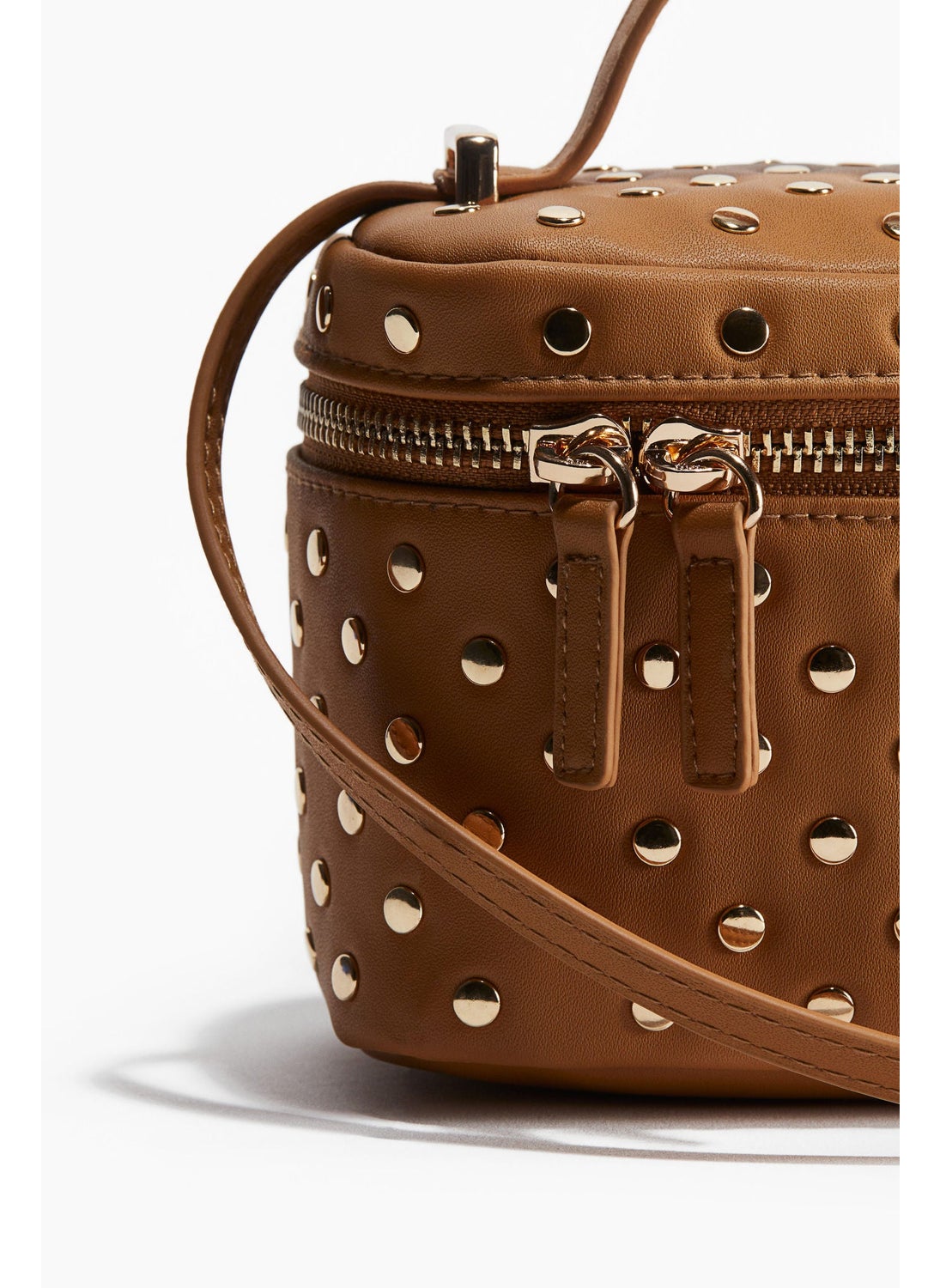 buy-h-m-embellished-wash-bag_pa7