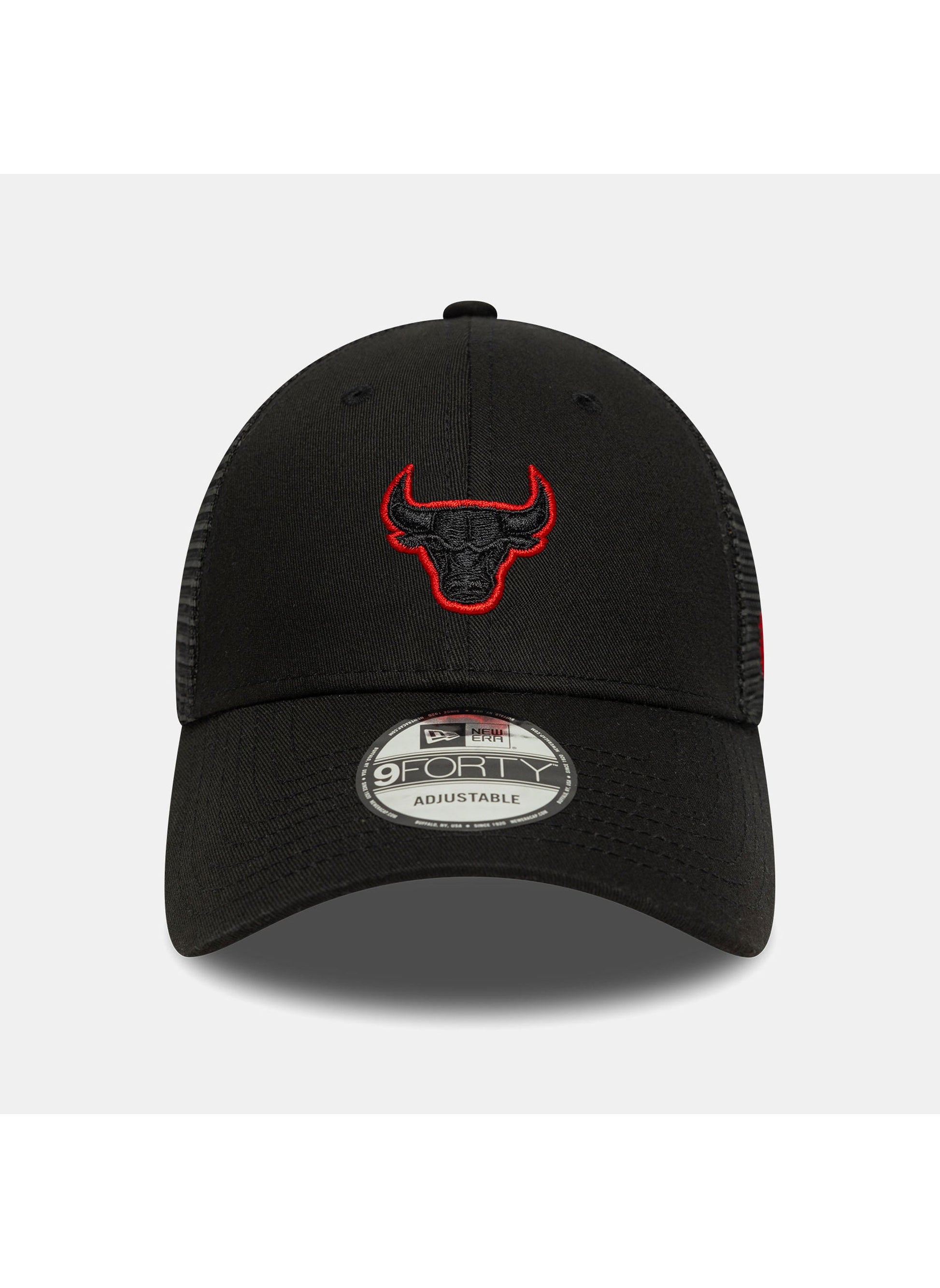 buy-new-era-men-s-nba-chicago-bulls-9forty-trucker-cap_zkf