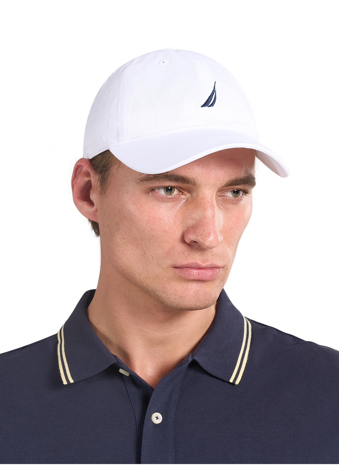 buy-nautica-white-3d-embroidered-logo-cap_3bg