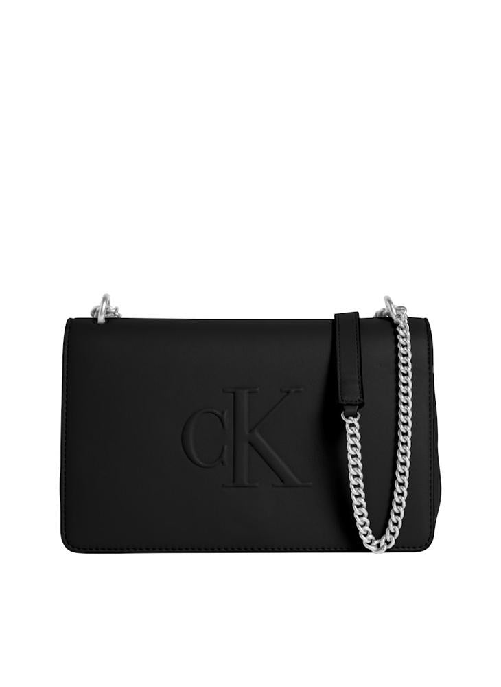 buy-calvin-klein-jeans-logo-chain-detailed-shoulder-bag_cyw