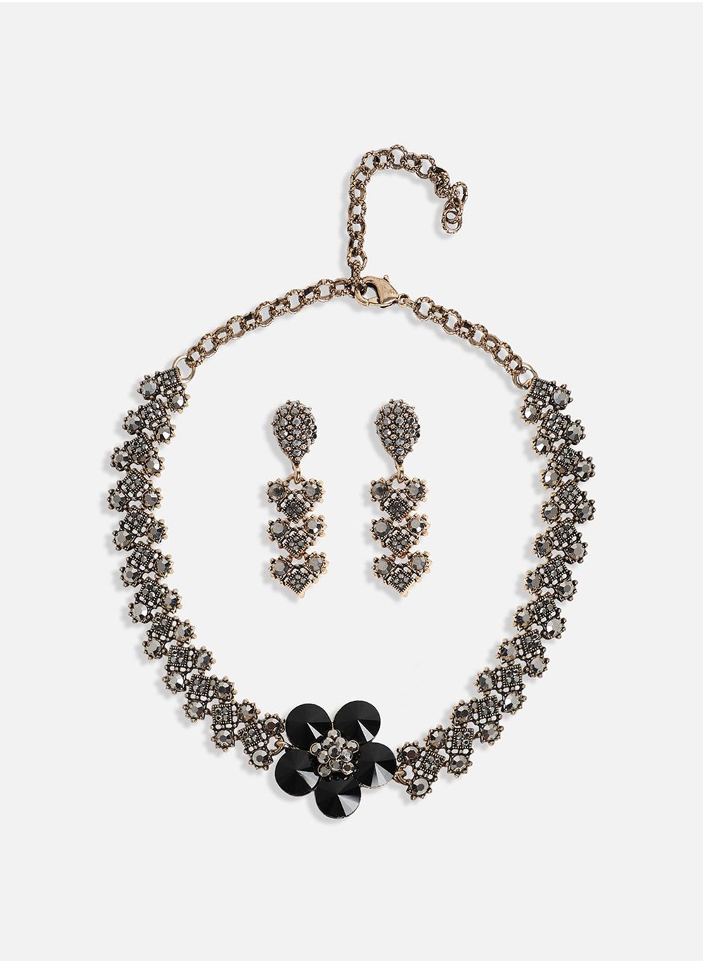 buy-sohi-maxi-flower-jewellery-set_ktr