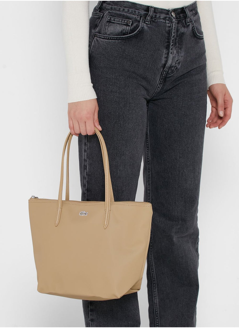 buy-lacoste-top-handle-tote_7yb