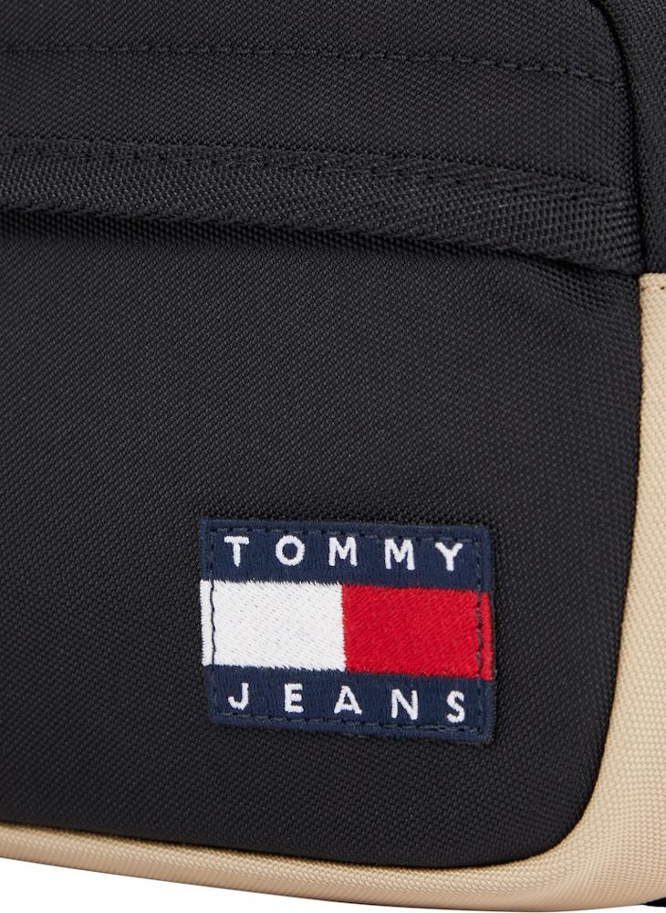 buy-tommy-jeans-essential-daily-waist-bag_vd3