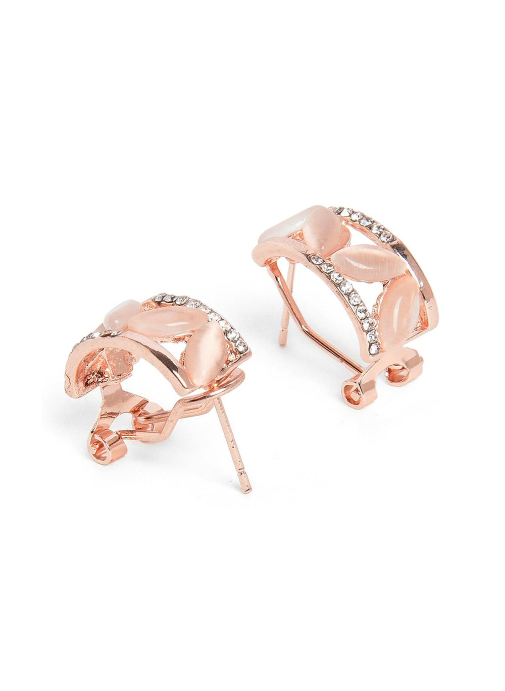 buy-sohi-contemporary-stud-earrings_l0y