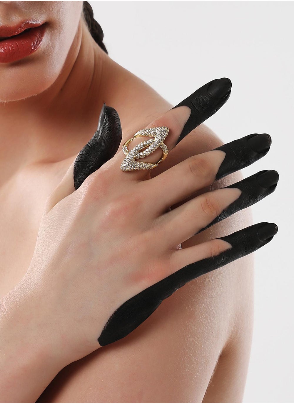 buy-sohi-stone-studded-adjustable-finger-ring_mmd