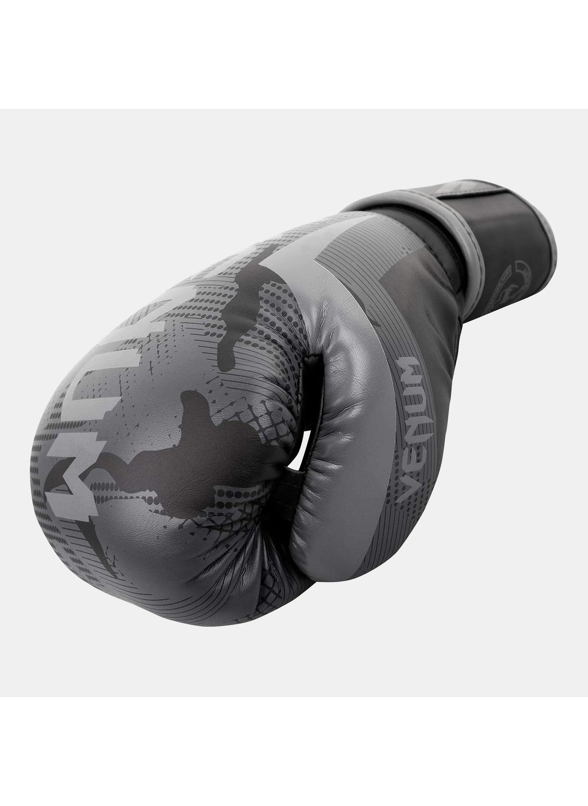 buy-venum-elite-boxing-gloves_3x5