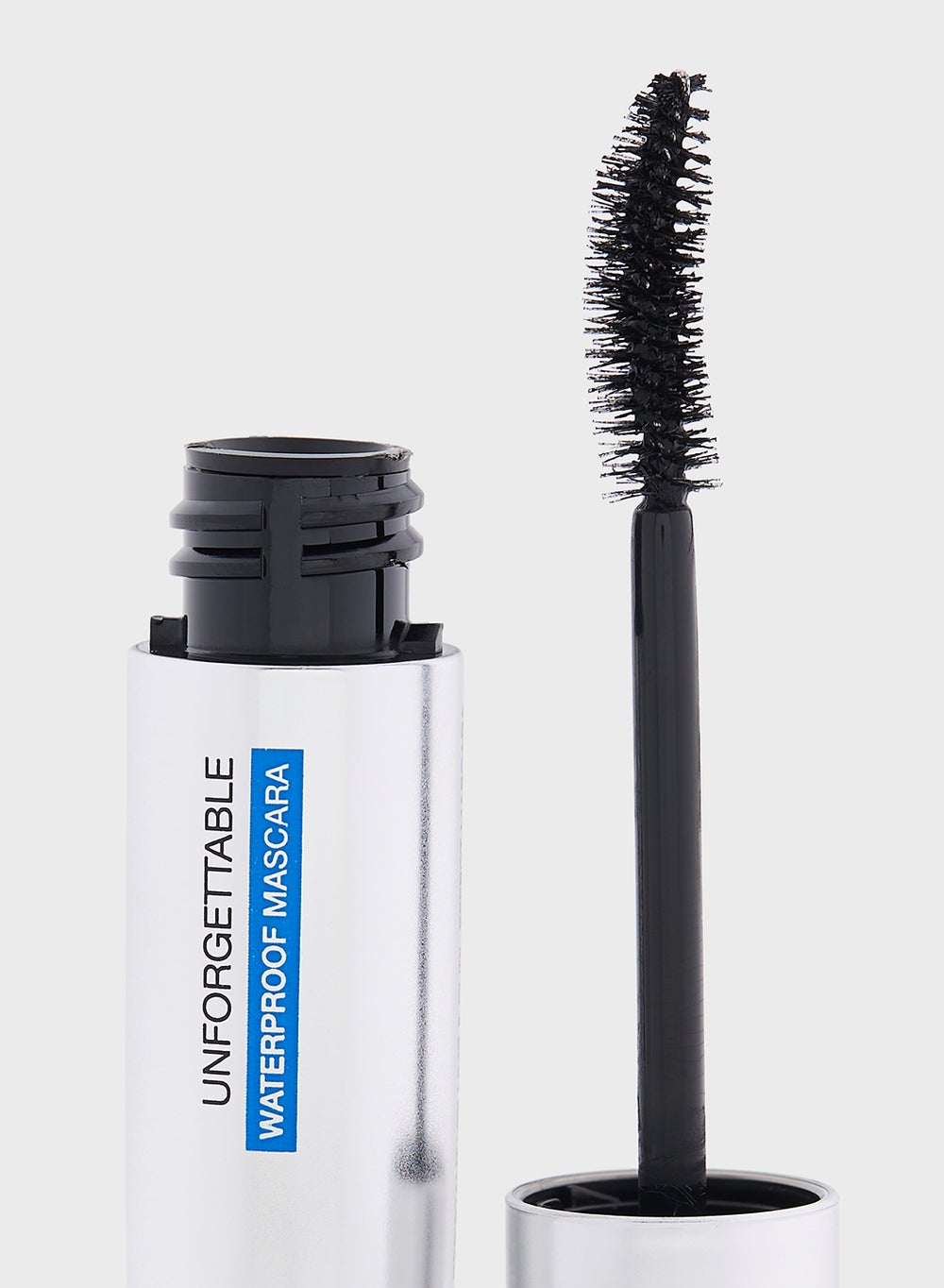 buy-kiko-milano-unforgettable-wp-mascara-01_w09