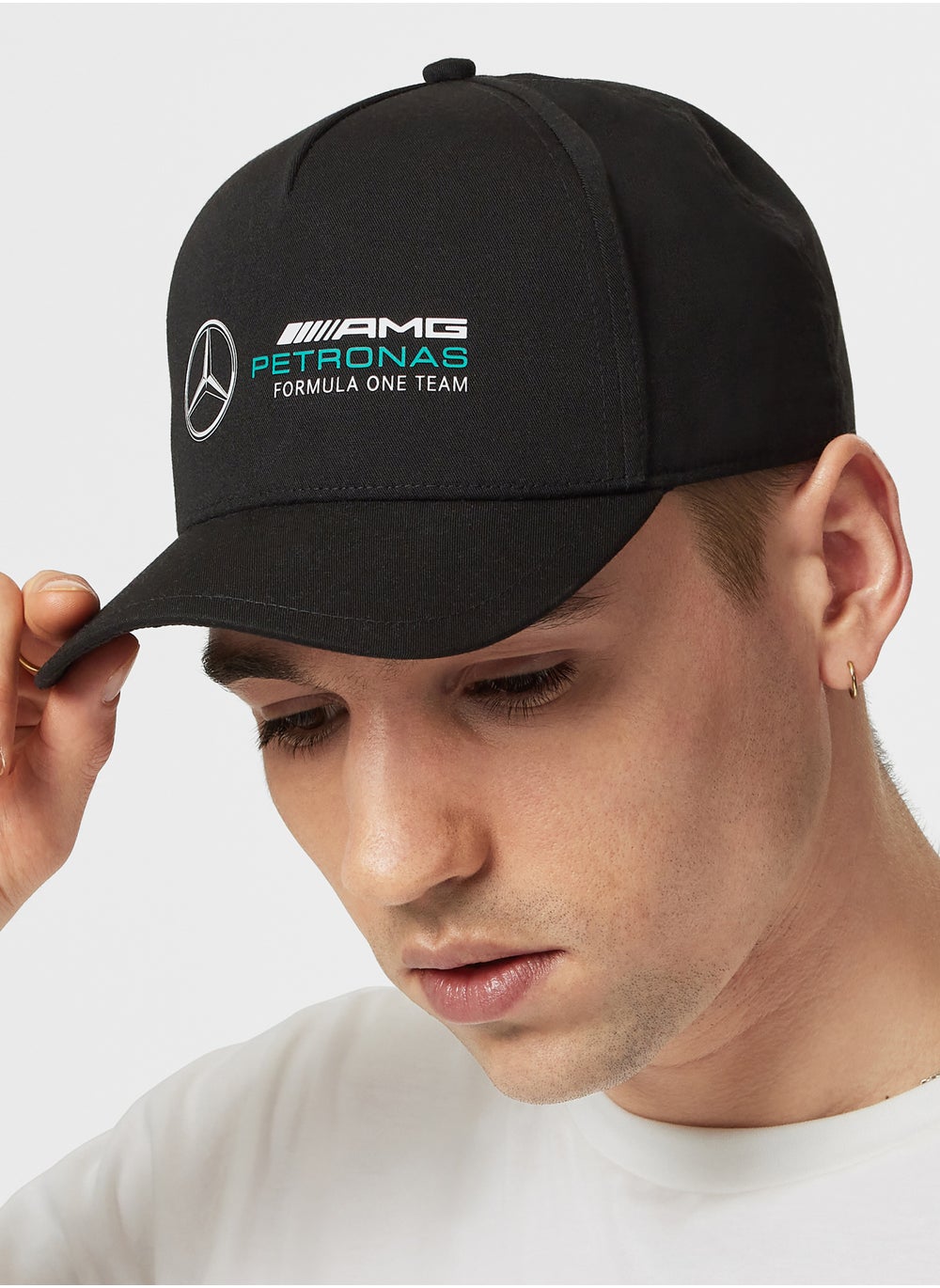 buy-amg-petronas-formula-1-team-cap_fvs