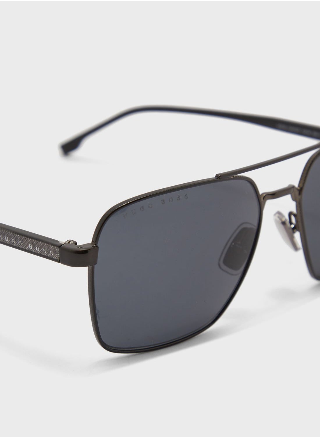 buy-boss-wayfarers-1045-s-it-sunglasses_5nu