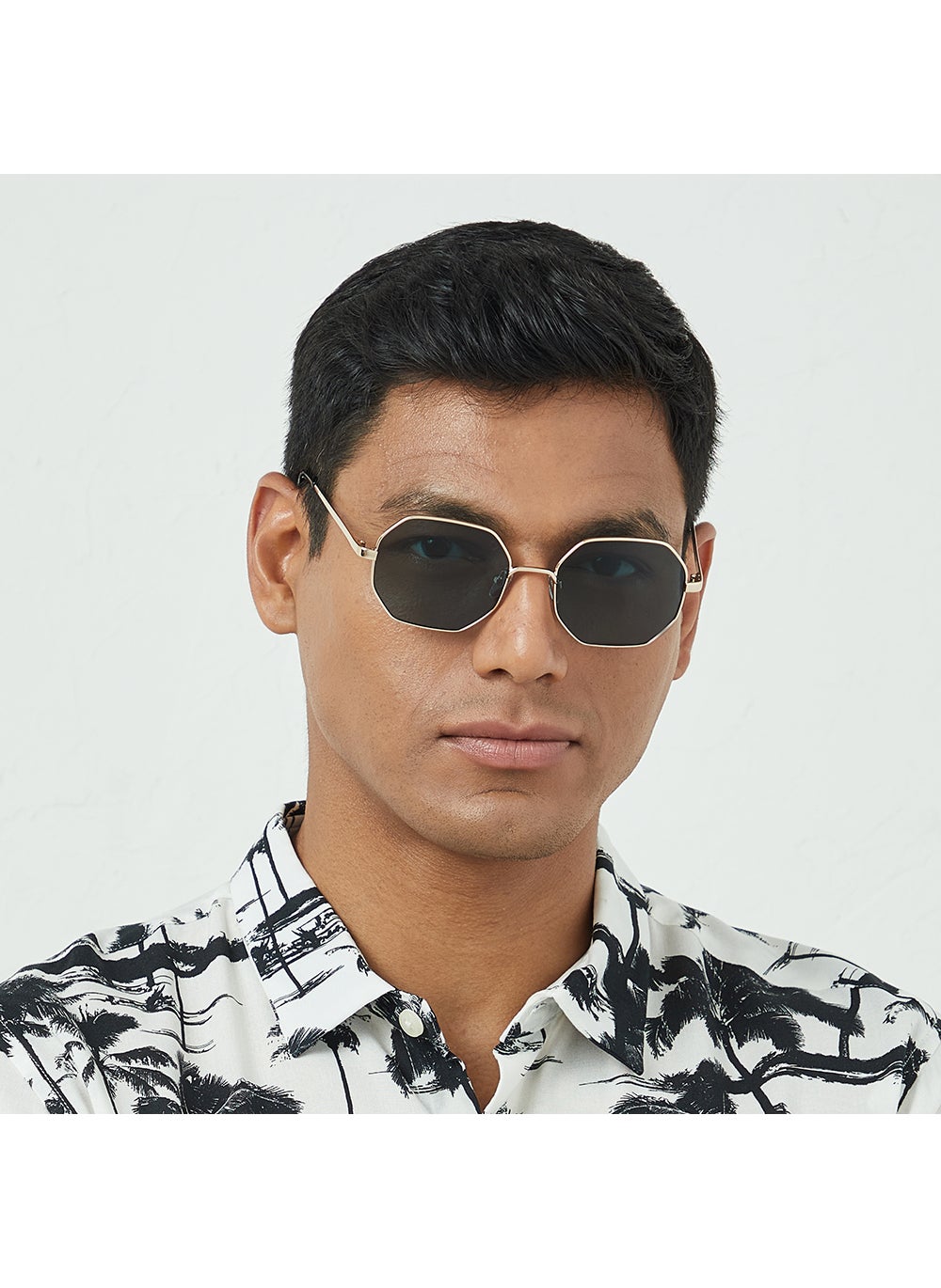 buy-blackout-blackout-famous-geometric-full-rim-sunglasses_0oo