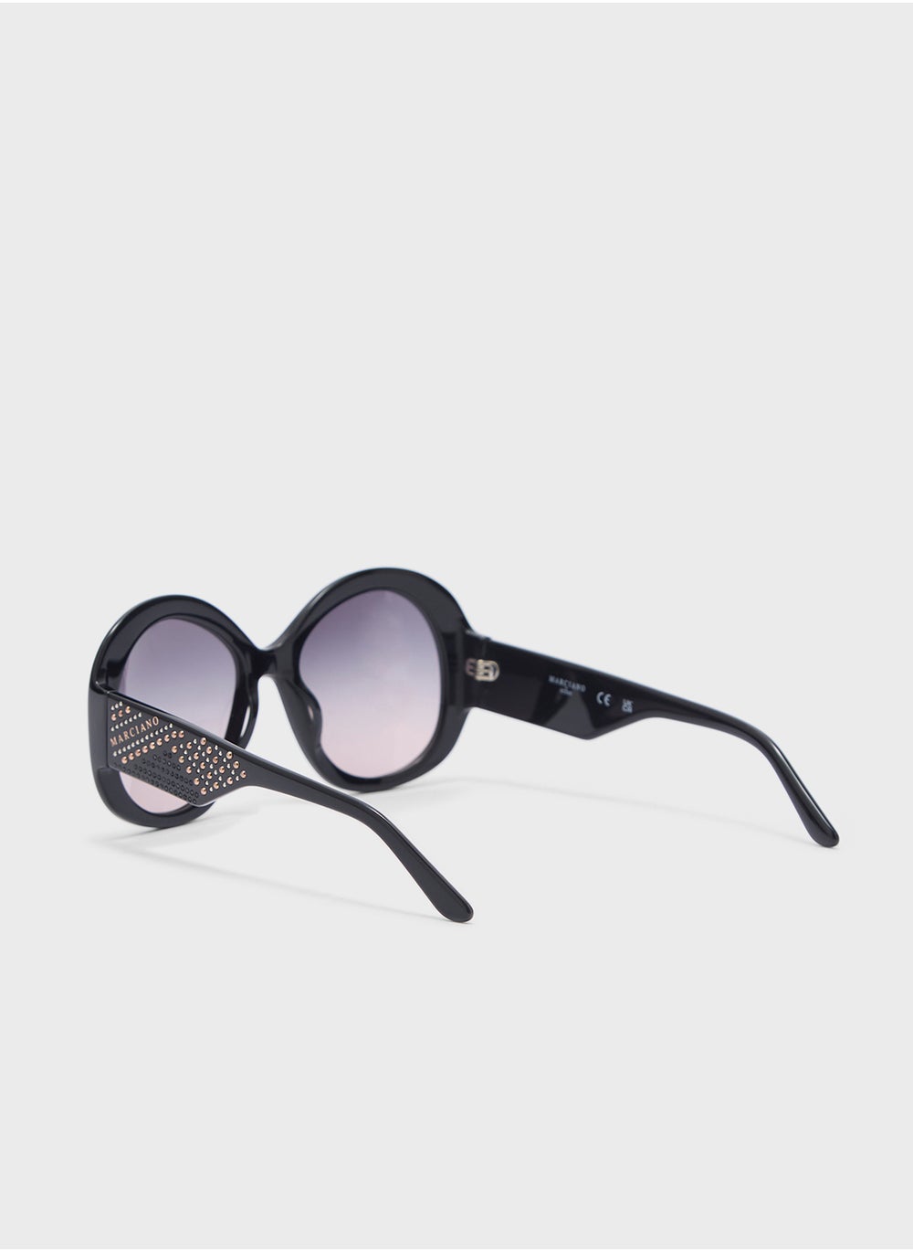 buy-guess-wayfarers-sunglasses_rsg