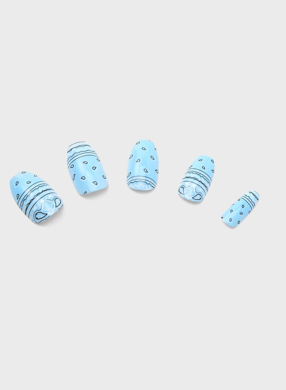 buy-claires-bandana-print-coffin-faux-nail-set-24-pack_cfq