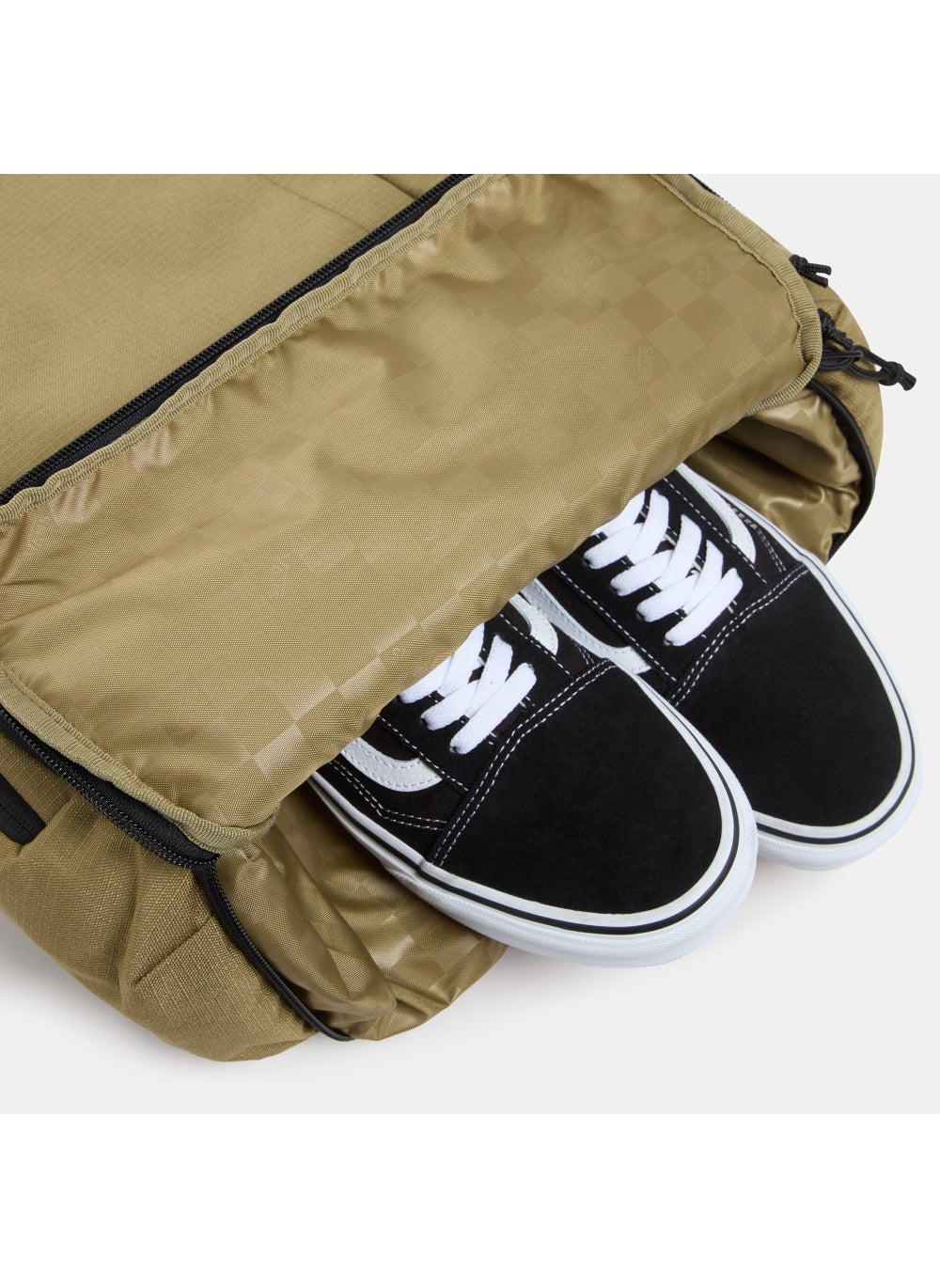 buy-vans-resolute-backpack_j05