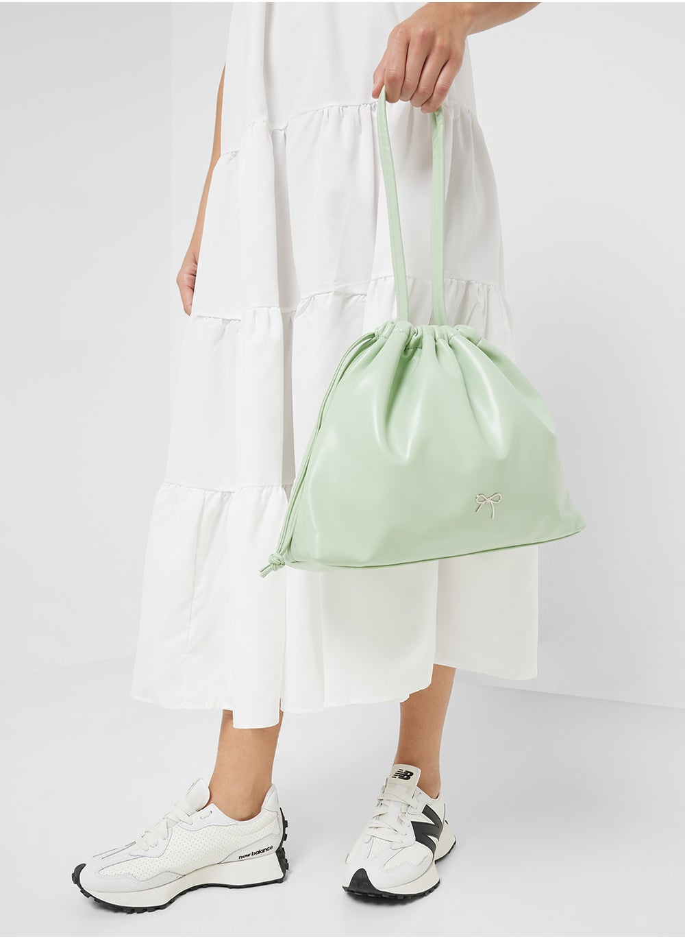 buy-ginger-drawstring-detail-bow-trim-shoulder-bag_mml