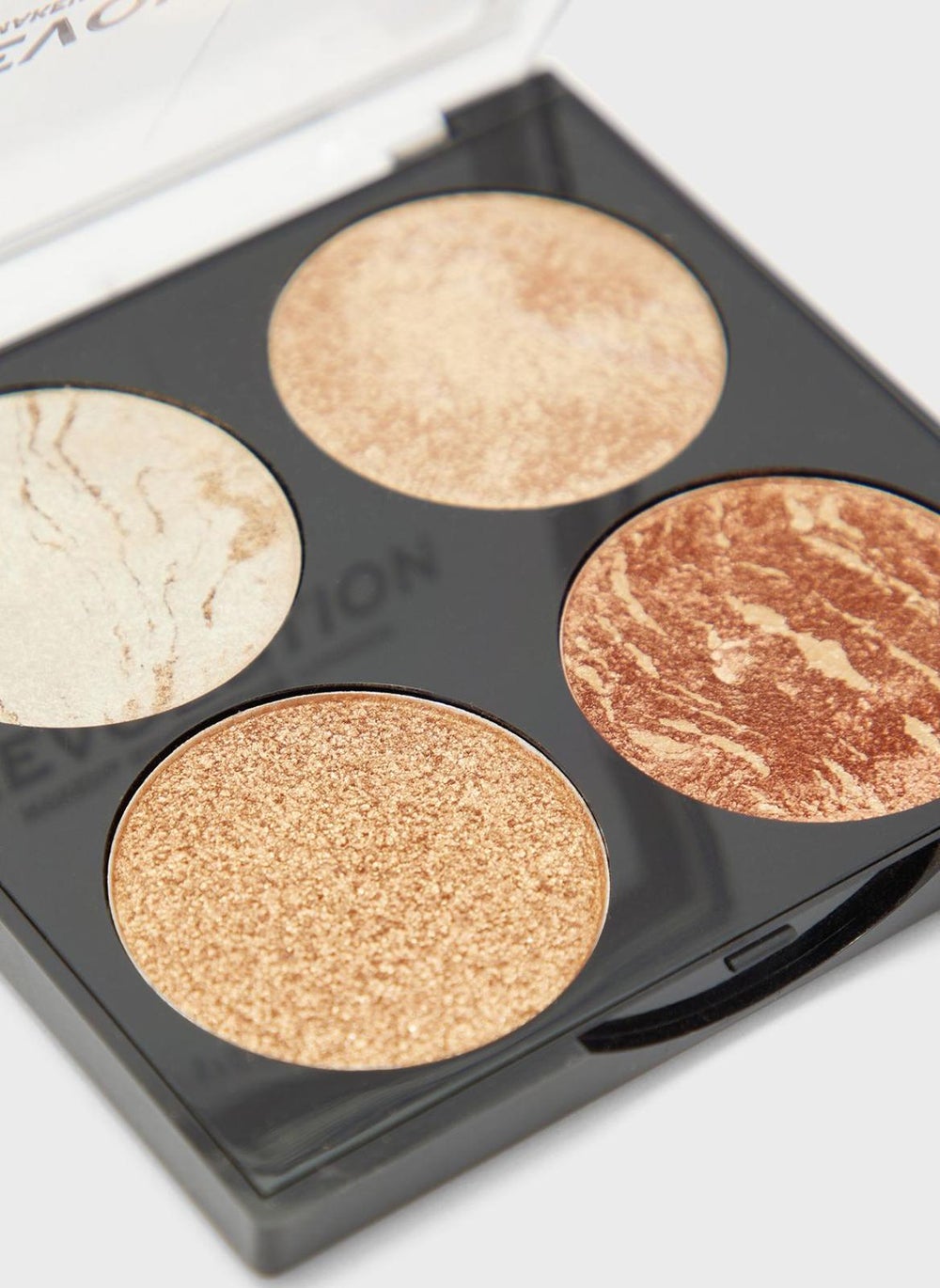 buy-revolution-revolution-cheek-kit-dont-hold-back_pnq