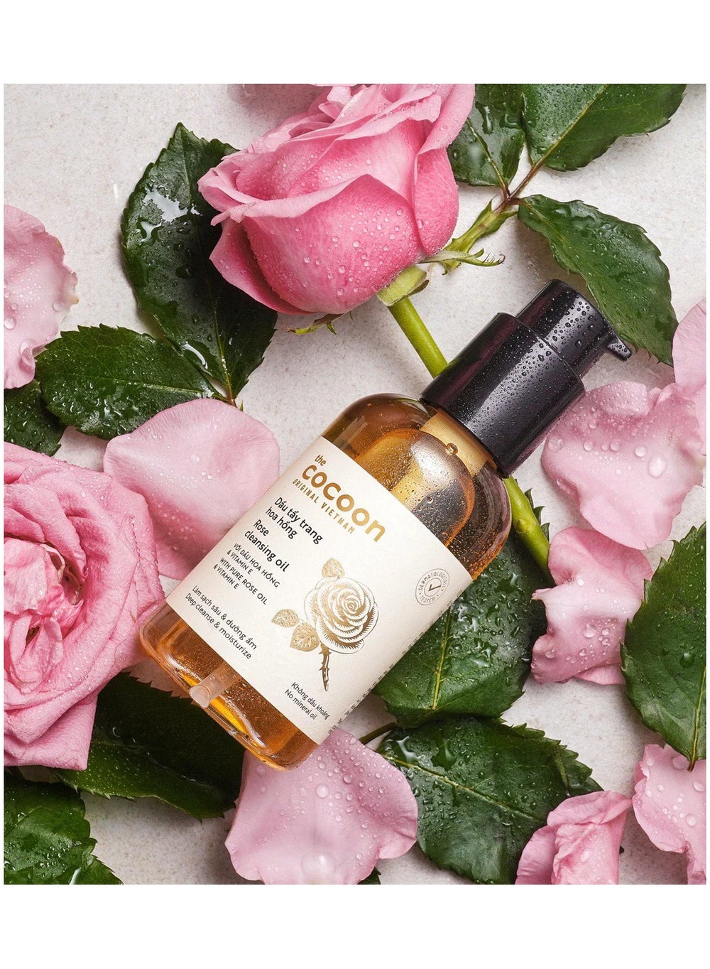 buy-the-cocoon-original-vietnam-rose-face-cleansing-makeup-remover-oil-140ml_f5f