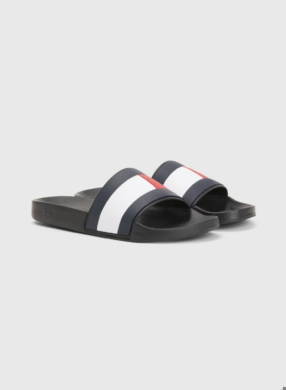 buy-tommy-hilfiger-rubber-flag-pool-slides_fc2