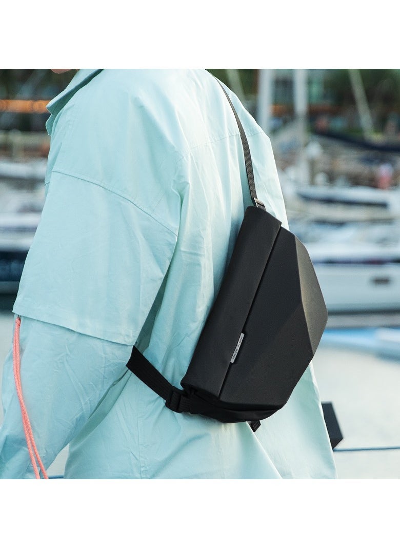 buy-mark-ryden-mark-ryden-2339-three-dimensional-geometric-design-crossbody-bag_d3j