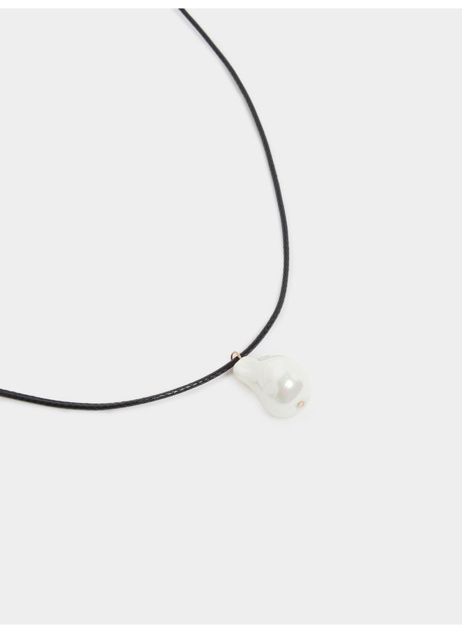 buy-styli-styli-pearl-pendant-necklace-on-cord_ril
