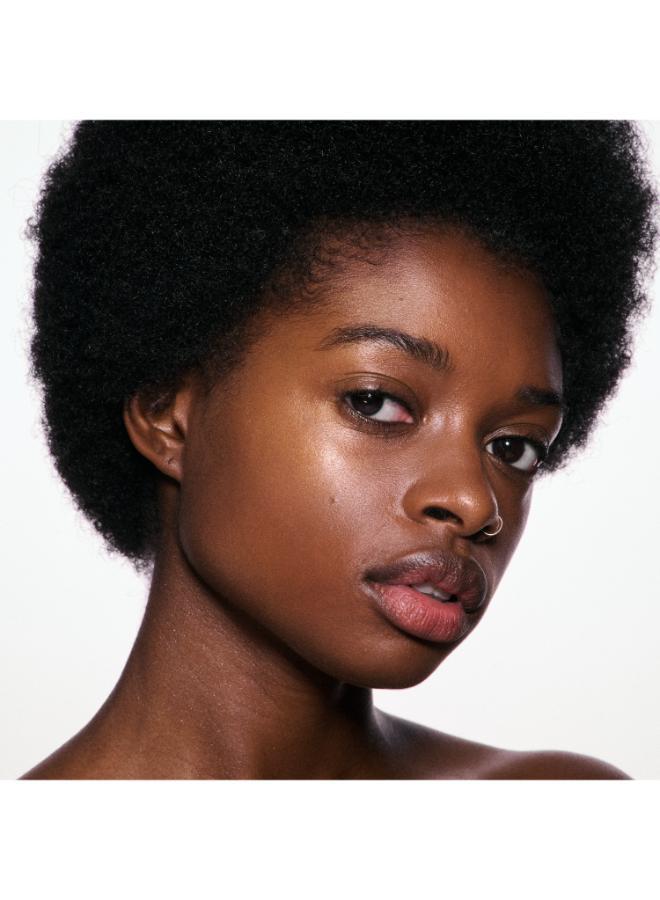 buy-mac-cosmetics-skinfinish-lightstruck-liquid-highlighter-extra-ordinary_pc8