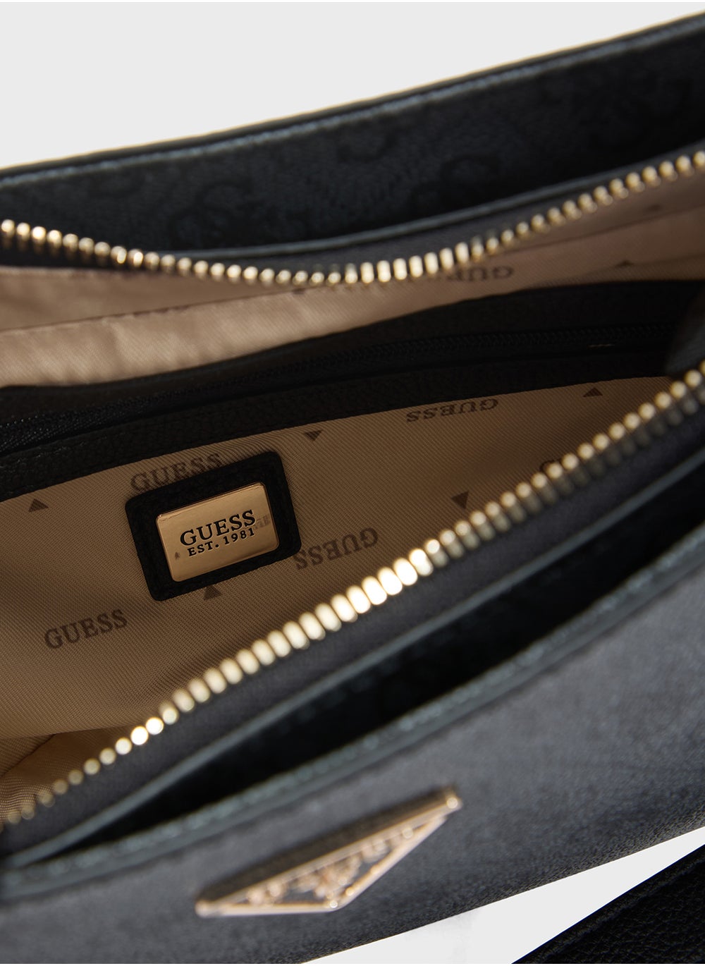 buy-guess-noelle-top-zip-shoulder-bag_dmx