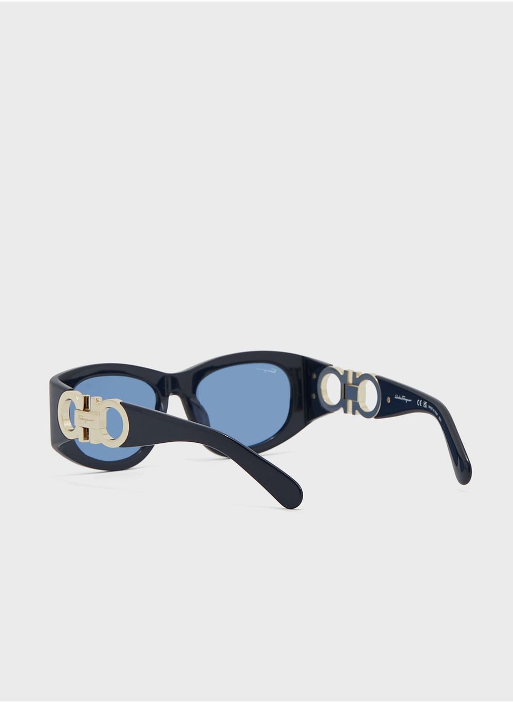 buy-salvatore-ferragamo-oval-shape-sunglasses_grc