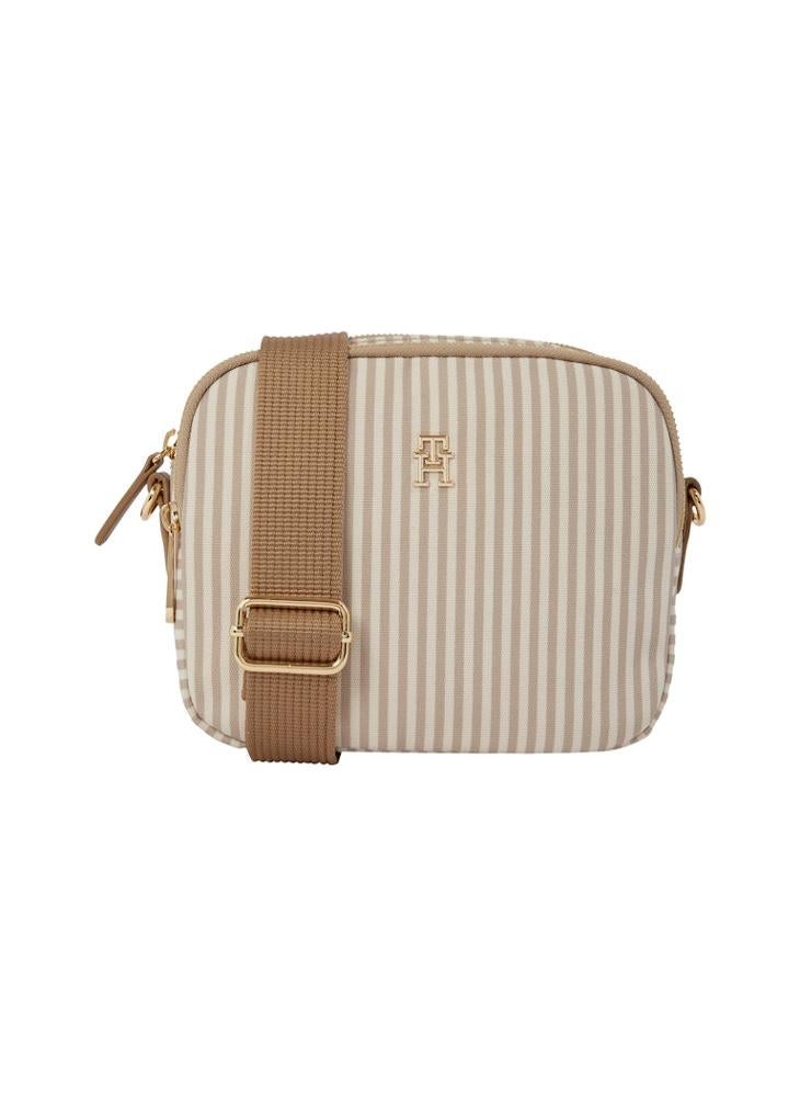 buy-tommy-hilfiger-poppy-summer-camera-bag_fnz