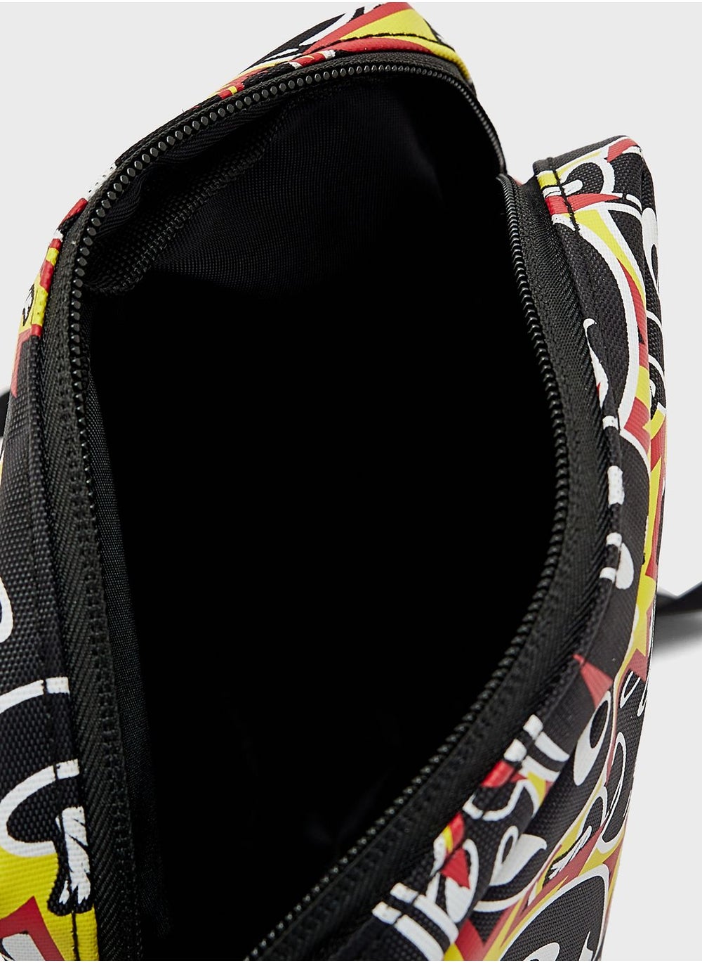 buy-the-hundreds-adam-bomb-crossbody-bag_ofe