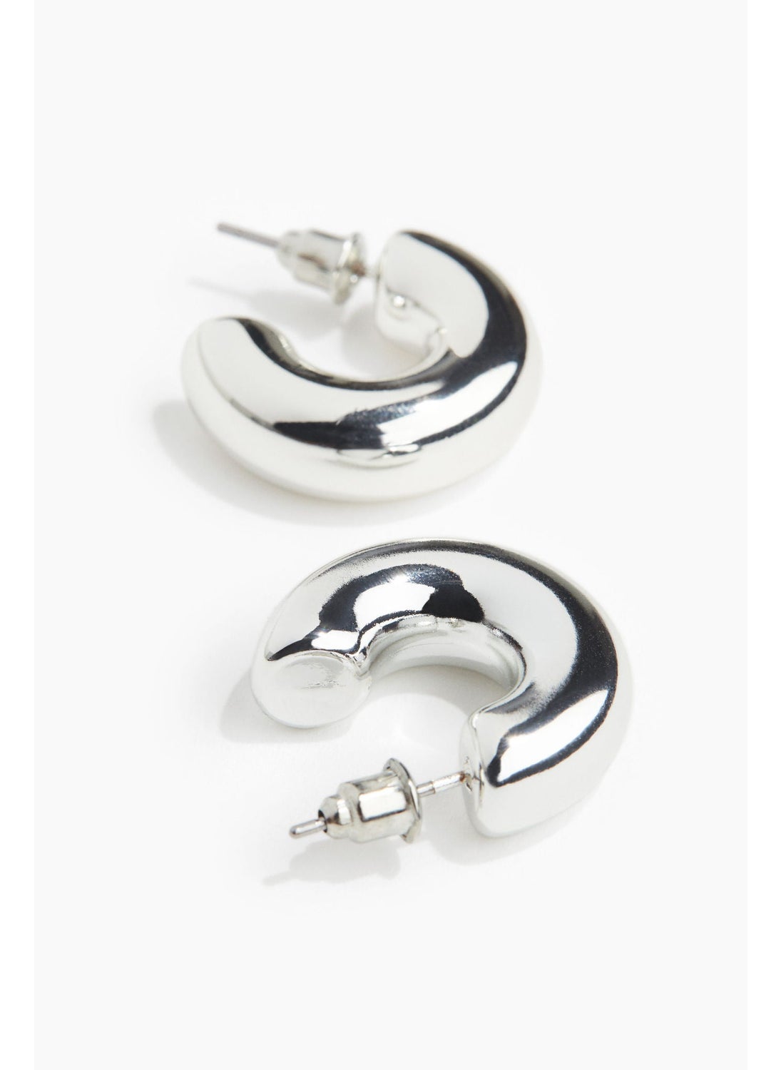 buy-h-m-chunky-hoop-earrings_mza