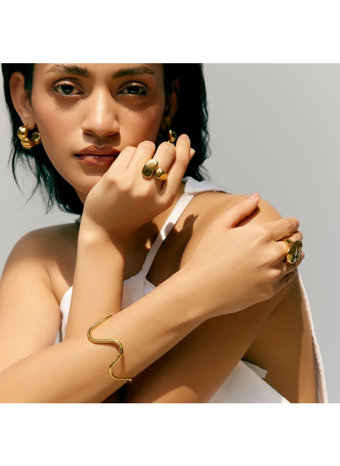 buy-noya-18k-gold-plated-yemaya-bangle-bracelet_6je