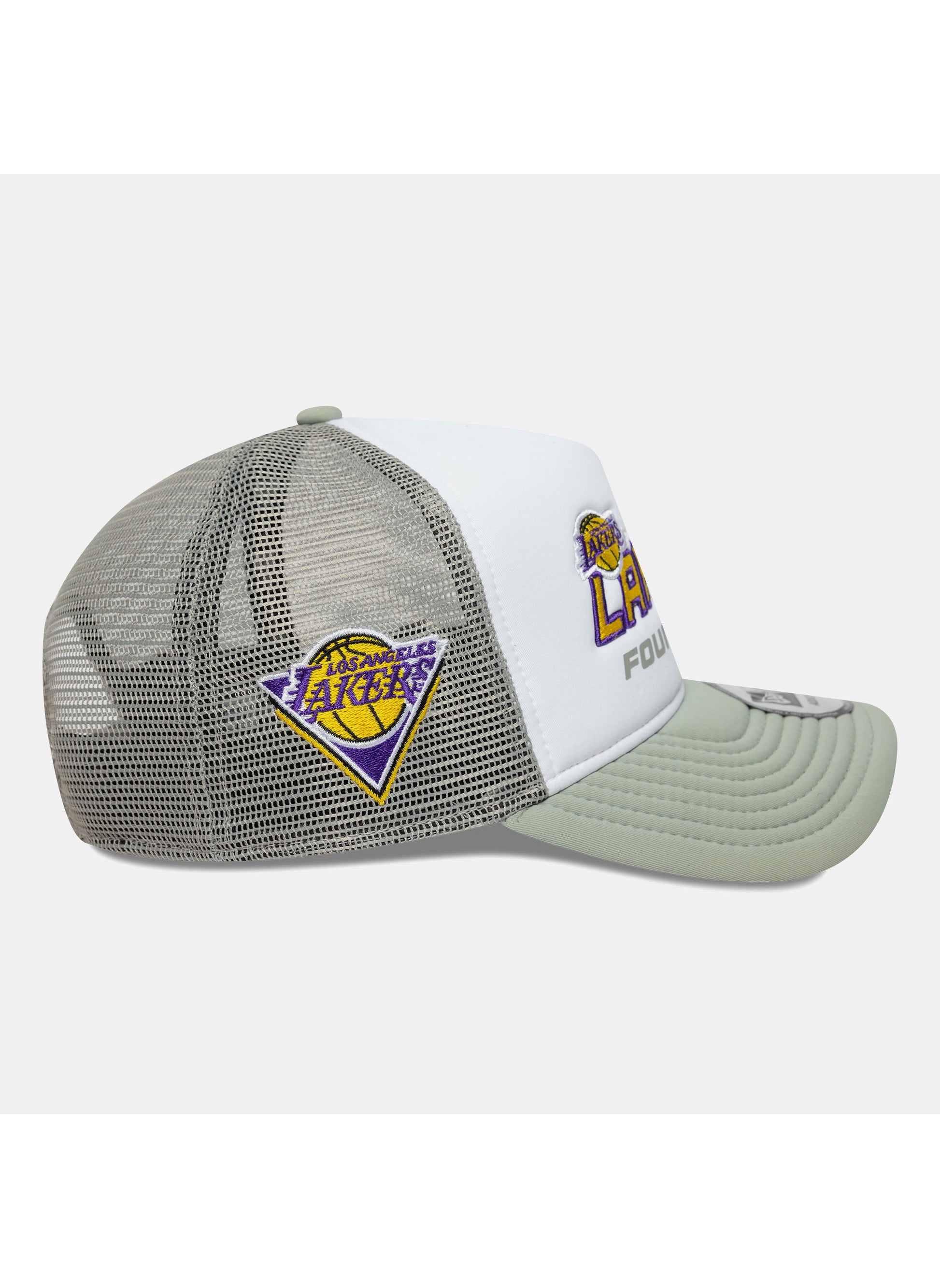 buy-new-era-men-s-nba-los-angeles-lakers-trucker-cap_wae