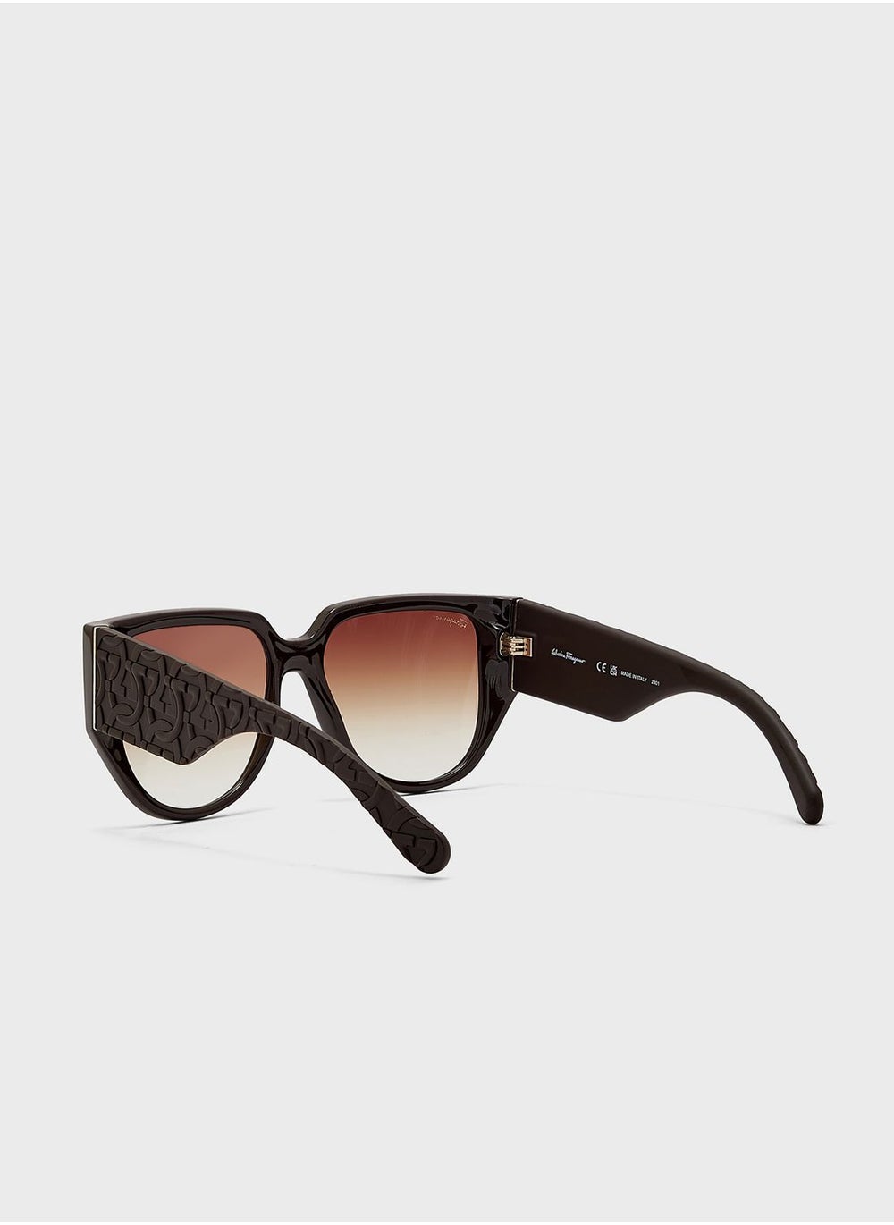 buy-salvatore-ferragamo-tea-cup-shape-sunglasses_230
