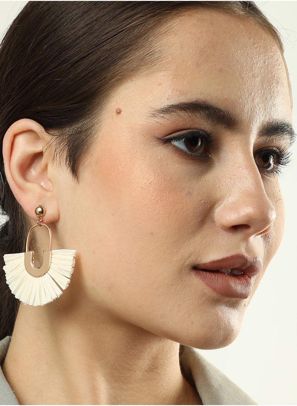 buy-sohi-beach-drop-earrings_oje