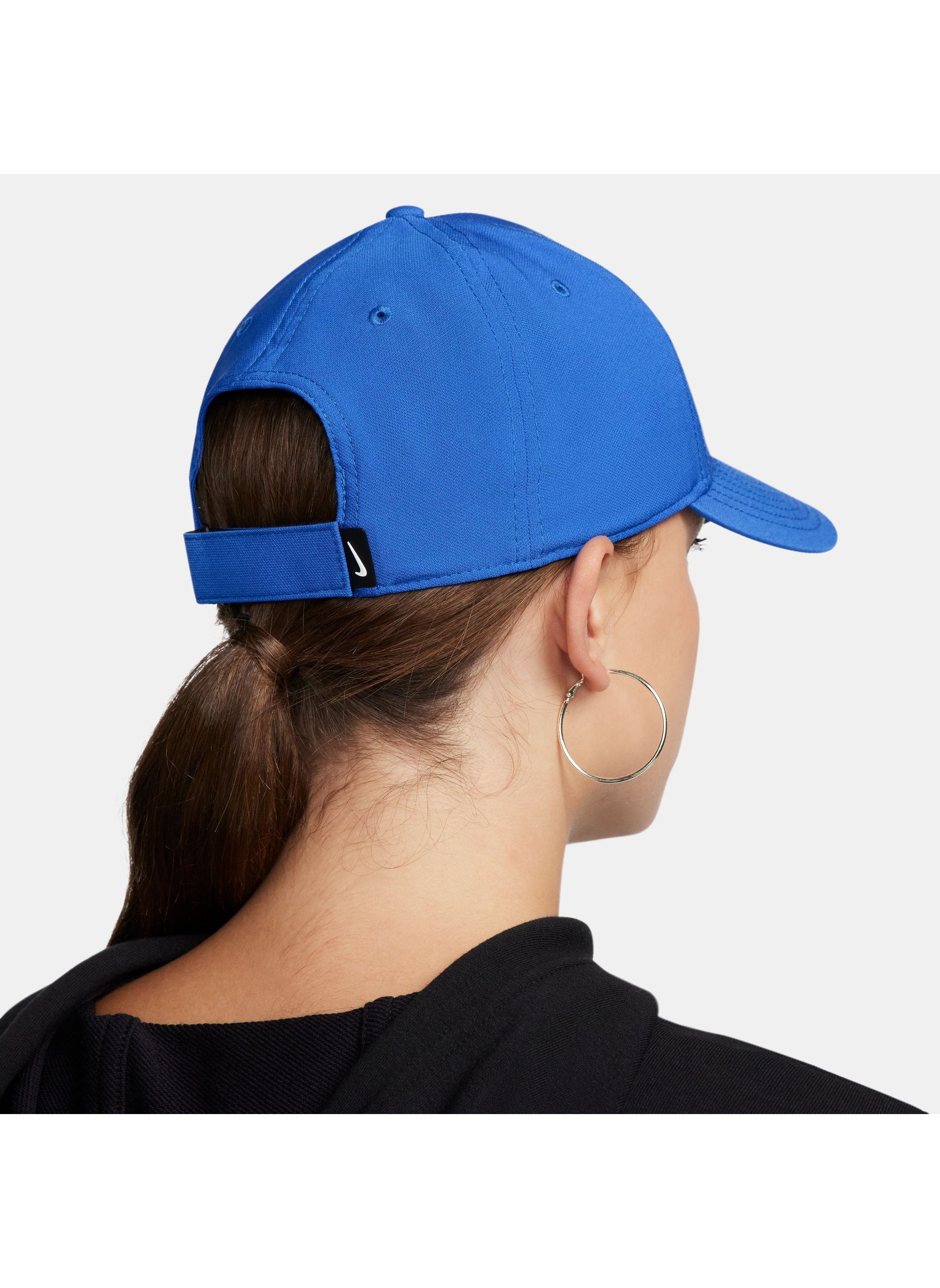 buy-nike-dri-fit-club-structured-swoosh-cap_ymk