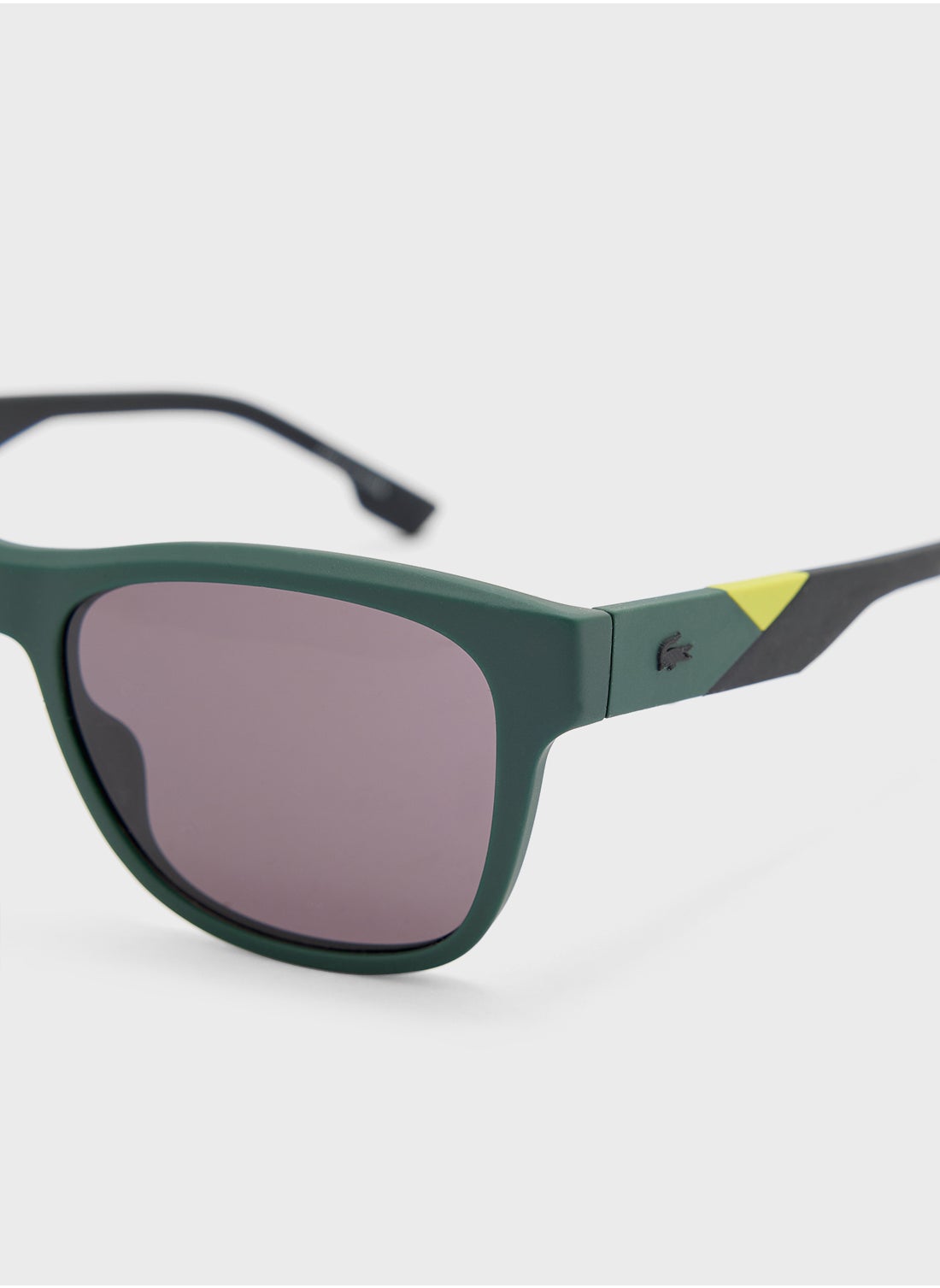 buy-lacoste-modified-rectangle-sunglasses-l6043s_srv