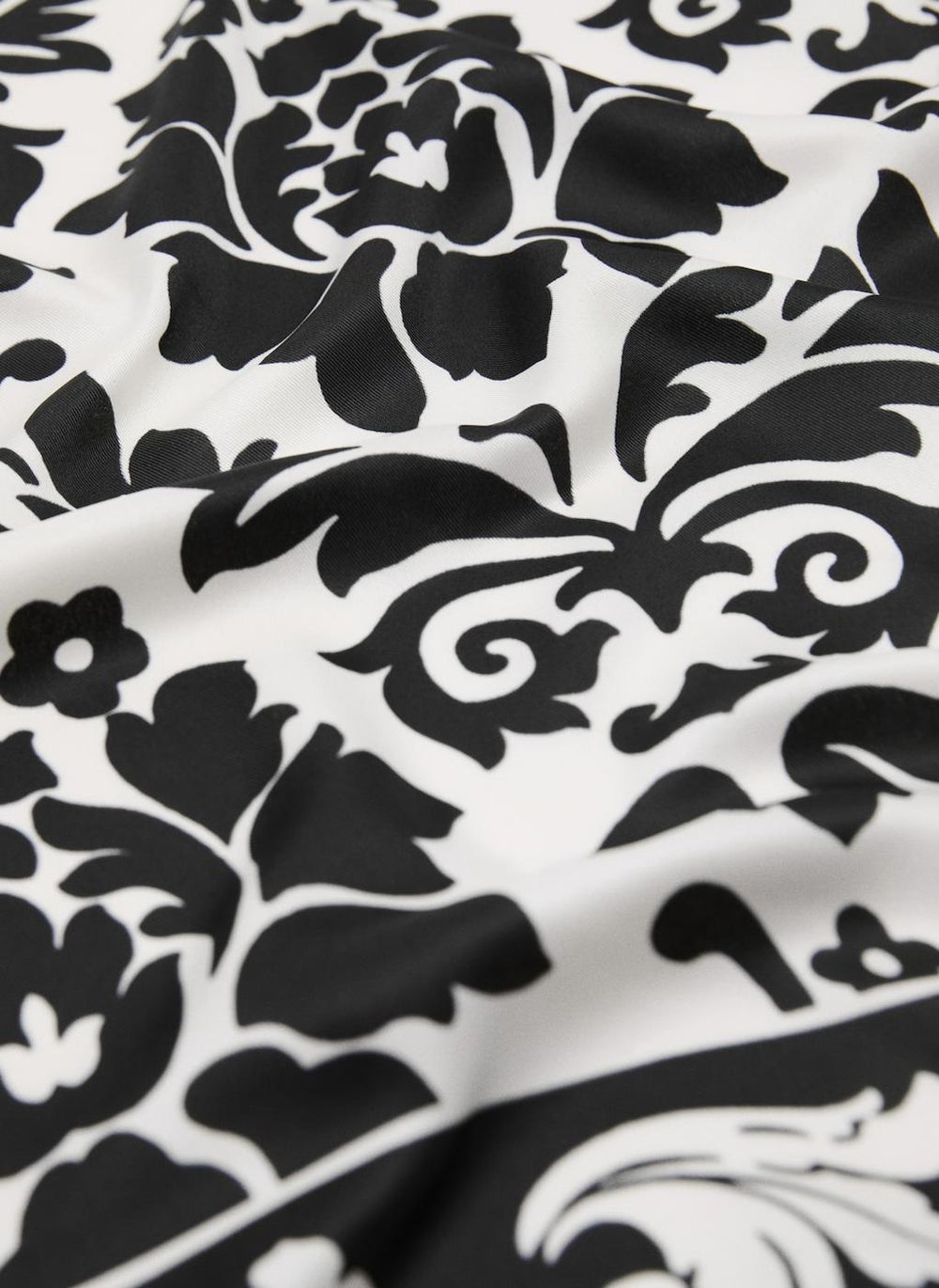 buy-mango-printed-lightweight-scarf_fc7