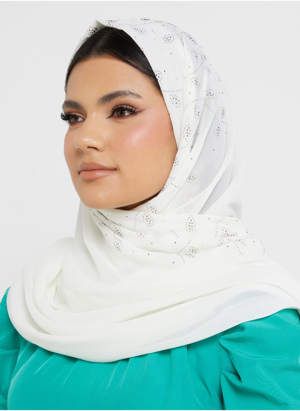 buy-khizana-embellished-leaf-detail-long-hijab-scarf_qpw