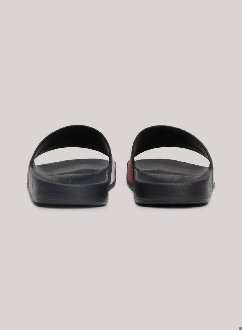 buy-tommy-hilfiger-rubber-flag-pool-slides_130