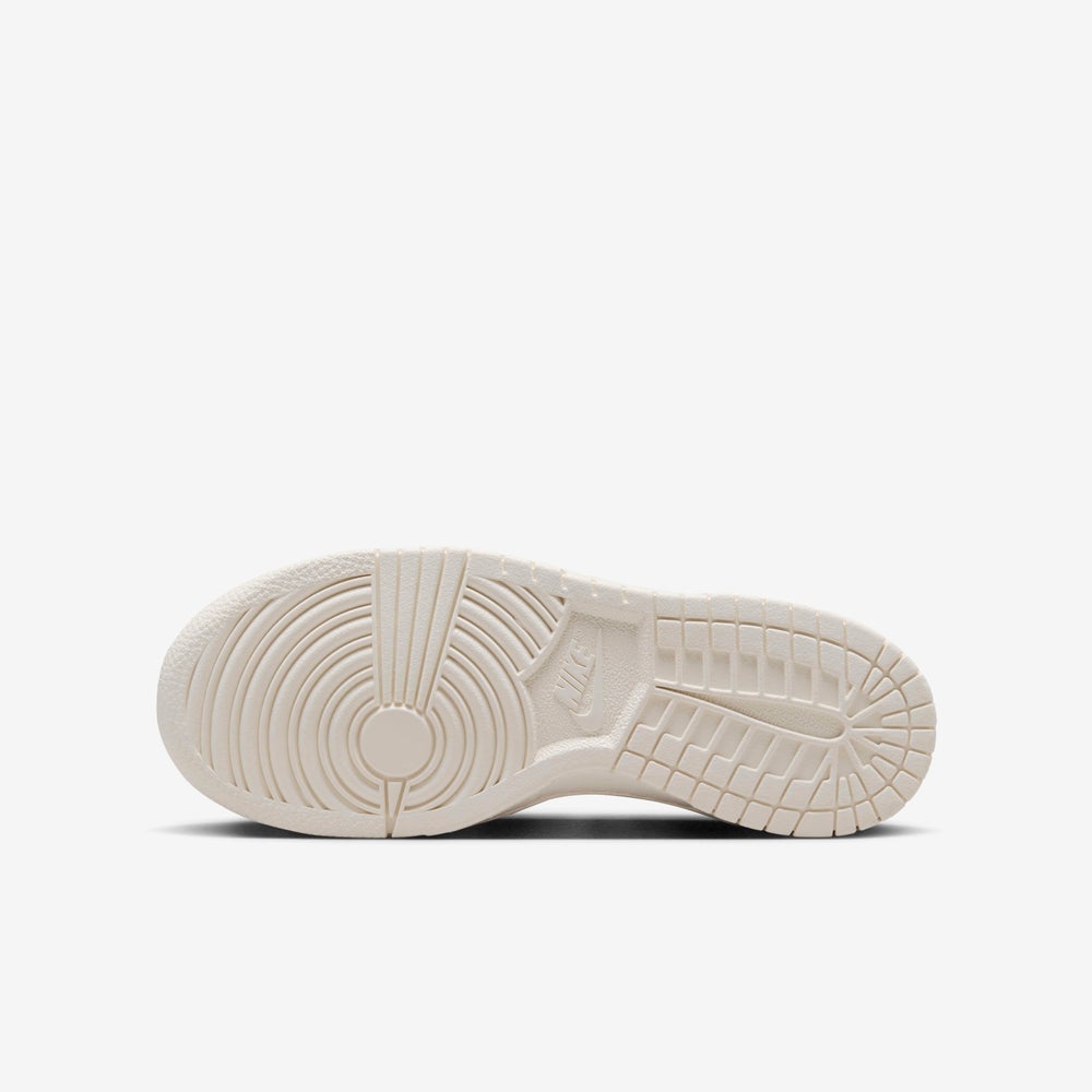 buy-nike-kids-dunk-low-shoes_mj4